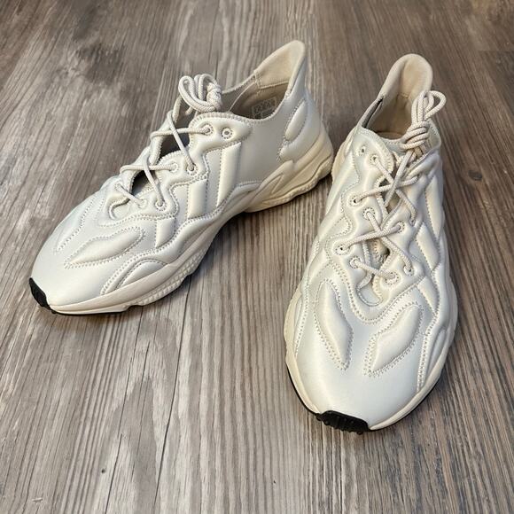 Adidas Ozweego Tech Clear Granite Men’s Size 9
Excellent Condition - Picture 1 of 8